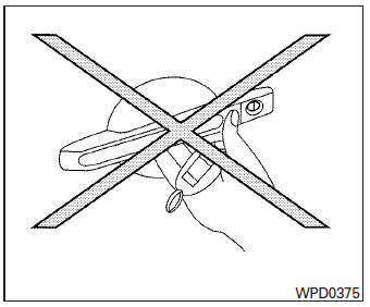 Door locks/unlocks precaution 