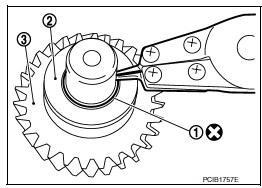 Reverse idler shaft and gear