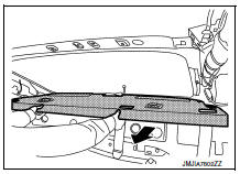 Rear parcel shelf finisher