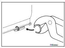 Rear seatback assembly (rh)