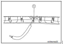 Trunk lid finisher