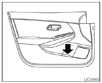Nissan Sentra front bottle holder