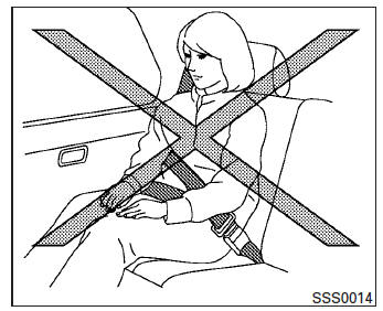 Precautions on seat belt usage