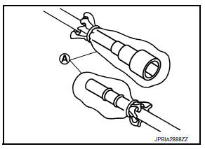 Fuel injector and fuel tube