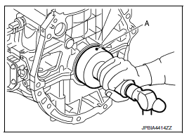 Oil pan