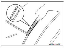 REMOVAL OF ROOF SIDE MOLDING CLIPS