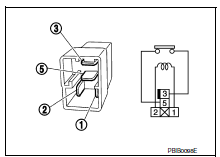 B2615 blower relay circuit